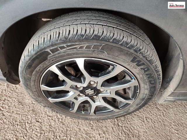 Second-hand 2023 Maruti Suzuki XL6 Alpha for sale in Mumbai-14