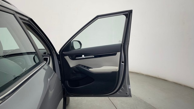 Second-hand 2021 Kia Seltos HTX Diesel for sale in Chennai-16