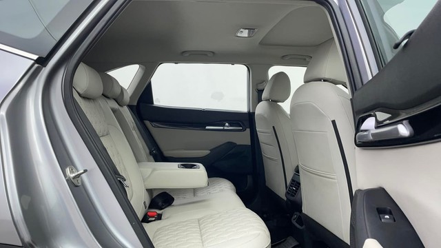 Second-hand 2021 Kia Seltos HTX Diesel for sale in Chennai-33