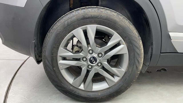 Second-hand 2021 Kia Seltos HTX Diesel for sale in Chennai-18