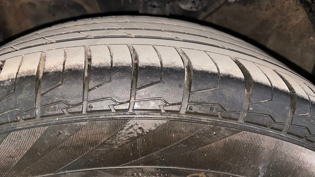 Second-hand 2021 Kia Seltos HTX Diesel for sale in Chennai-24