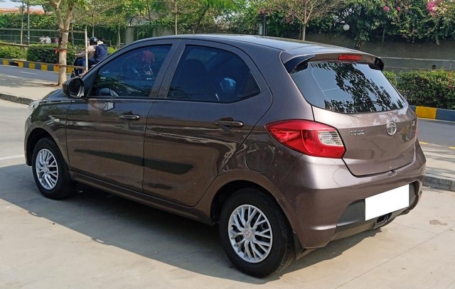 Second-hand 2018 Tata Tiago 1.2 Revotron XE for sale in Ahmedabad-3