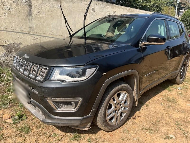 Jeep Compass 2.0 Limited Second-hand 2017 Jeep Compass 2.0 Limited for sale in Gurgaon-7