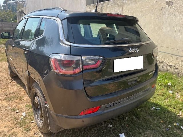 Jeep Compass 2.0 Limited Second-hand 2017 Jeep Compass 2.0 Limited for sale in Gurgaon-5