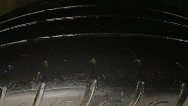 Second-hand 2022 Kia Carens Luxury Plus Diesel AT 6 STR BSVI for sale in Bangalore-29