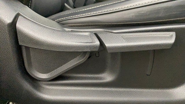 Second-hand 2022 Kia Carens Luxury Plus Diesel AT 6 STR BSVI for sale in Bangalore-18