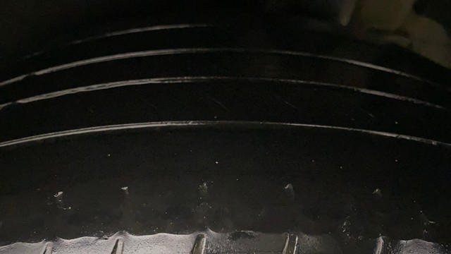 Second-hand 2022 Kia Carens Luxury Plus Diesel AT 6 STR BSVI for sale in Bangalore-32