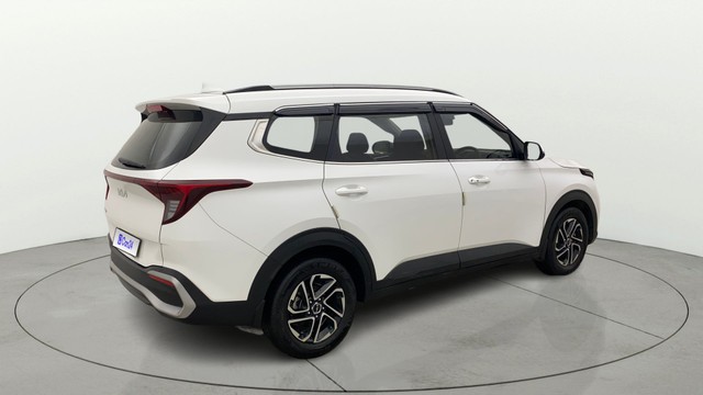 Second-hand 2022 Kia Carens Luxury Plus Diesel AT 6 STR BSVI for sale in Bangalore-2