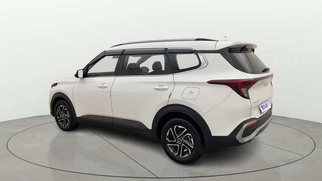 Second-hand 2022 Kia Carens Luxury Plus Diesel AT 6 STR BSVI for sale in Bangalore-4