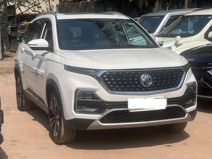 2022 MG Hector Sharp CVT