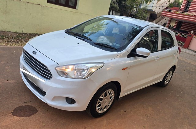 Second-hand 2015 Ford Figo 1.2 Trend Plus MT for sale in East Godavari-6