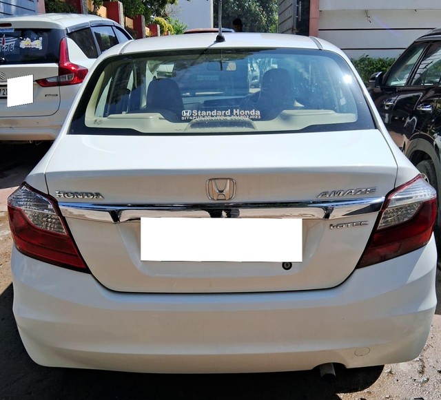 Second-hand 2017 Honda Amaze E Option i-DTEC for sale in Lucknow-8