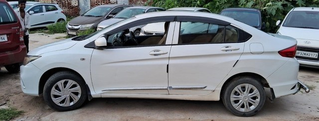 Second-hand 2017 Honda City i VTEC S for sale in Lucknow-4