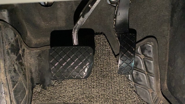 Second-hand 2021 Skoda Kushaq 1.0 TSI Style AT BSVI for sale in New Delhi-25