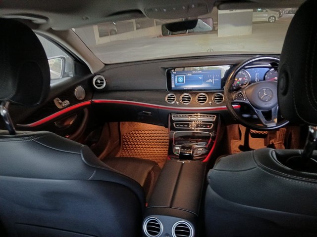 Second-hand 2017 Mercedes-Benz E-Class E 350 d BSIV for sale in Thane-2
