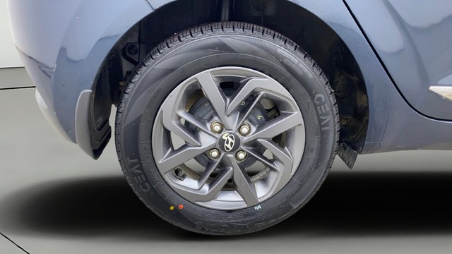 Second-hand 2021 Hyundai Grand i10 Nios Sportz for sale in Chennai-24