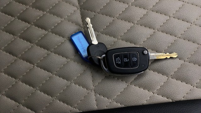 Second-hand 2021 Hyundai Grand i10 Nios Sportz for sale in Chennai-21