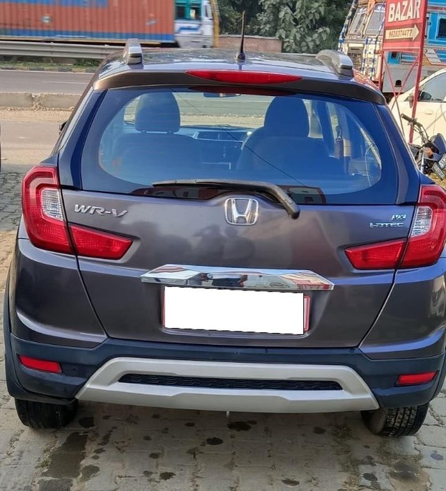 Second-hand 2018 Honda WR-V i-DTEC VX for sale in Lucknow-2