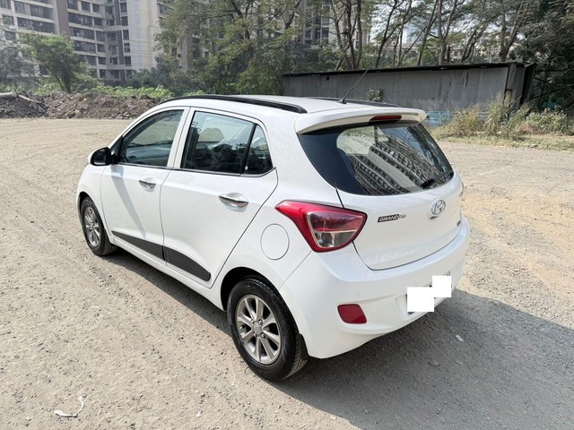 Hyundai Grand i10 Asta Option AT Second-hand 2016 Hyundai Grand i10 Asta Option AT for sale in Thane-10