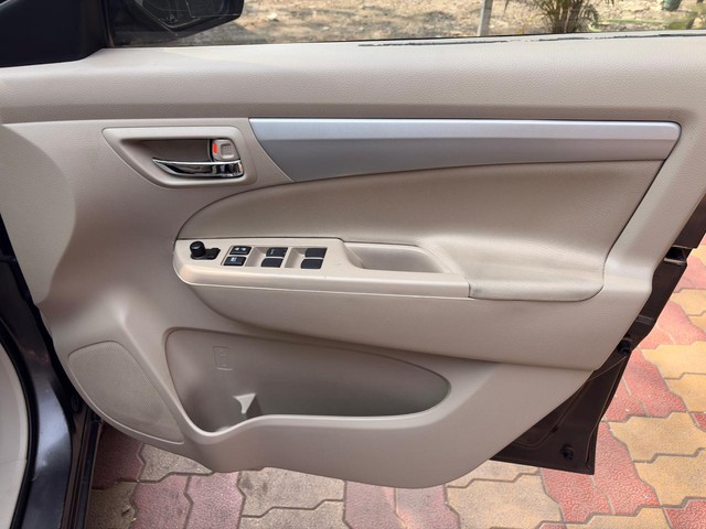 Second-hand 2016 Maruti Suzuki Ertiga VXI CNG for sale in Thane-15