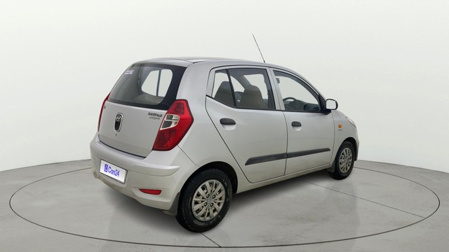 Hyundai i10 Magna 1.1L Second-hand 2014 Hyundai i10 Magna 1.1L for sale in Ahmedabad-2
