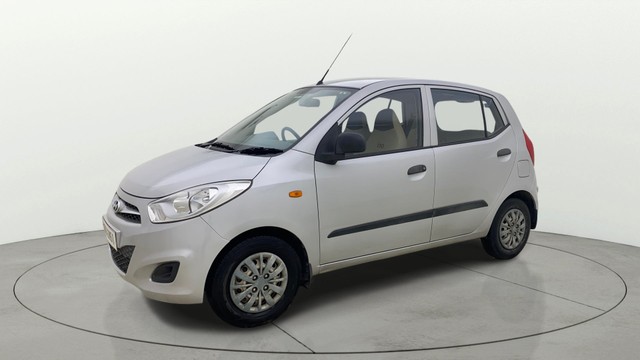 Hyundai i10 Magna 1.1L Second-hand 2014 Hyundai i10 Magna 1.1L for sale in Ahmedabad-6