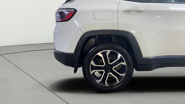 Second-hand 2021 Jeep Compass 2.0 Limited 4X4 Opt Diesel AT BSVI for sale in Surat-28