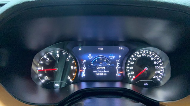 Second-hand 2021 Jeep Compass 2.0 Limited 4X4 Opt Diesel AT BSVI for sale in Surat-24