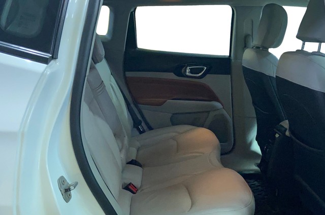 Second-hand 2021 Jeep Compass 2.0 Limited 4X4 Opt Diesel AT BSVI for sale in Surat-2