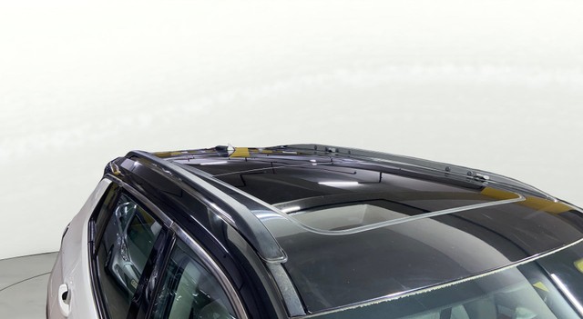 Second-hand 2021 Jeep Compass 2.0 Limited 4X4 Opt Diesel AT BSVI for sale in Surat-32