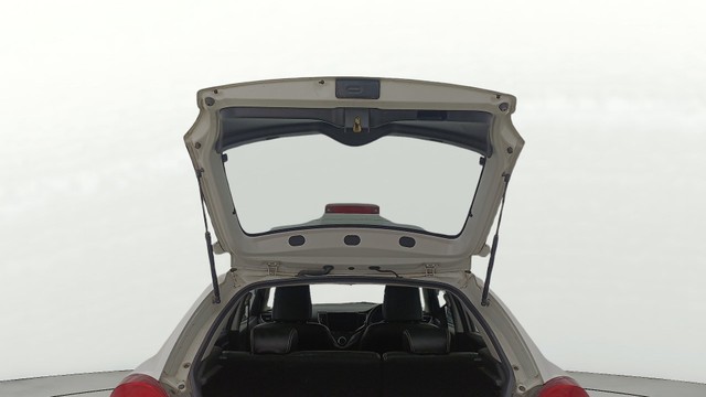 Second-hand 2021 Maruti Baleno Delta for sale in New Delhi-20