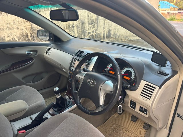 Toyota Corolla Altis G Second-hand 2012 Toyota Corolla Altis G for sale in Mumbai-9