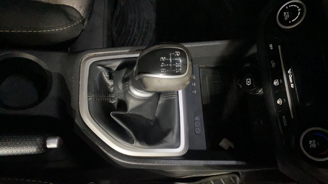 Second-hand 2018 Hyundai Creta 1.6 SX for sale in Kolkata-13