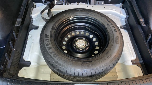 Second-hand 2018 Hyundai Creta 1.6 SX for sale in Kolkata-28