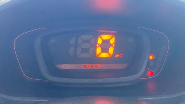 Second-hand 2018 Renault KWID RXT Optional for sale in Bangalore-11