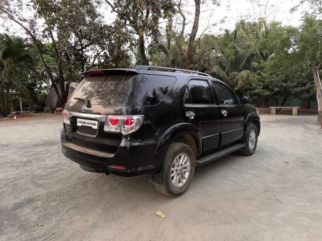 Toyota Fortuner 4x4 MT Second-hand 2015 Toyota Fortuner 4x4 MT for sale in Sathupalli-9