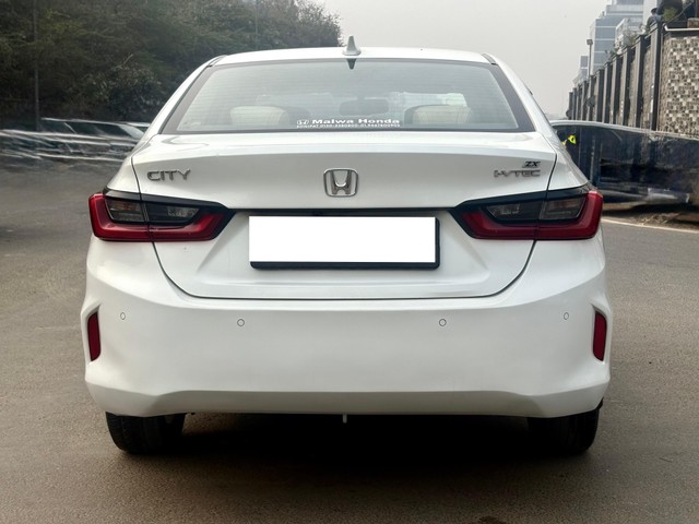 Second-hand 2022 Honda City ZX CVT for sale in New Delhi-2