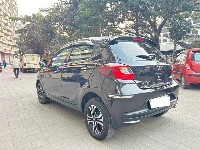 Second-hand 2022 Tata Tiago XZ Plus CNG BSVI for sale in Pune-3