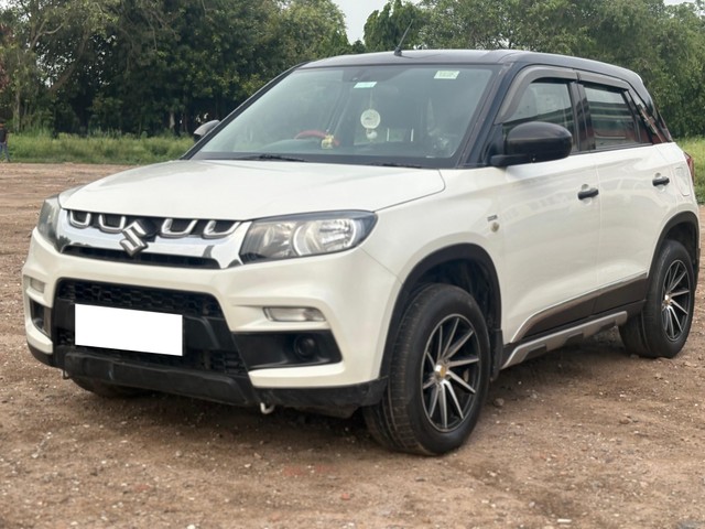 Second-hand 2016 Maruti Vitara Brezza LDi Option for sale in New Delhi-5