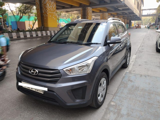 Second-hand 2017 Hyundai Creta 1.6 VTVT E Plus for sale in Mumbai-3
