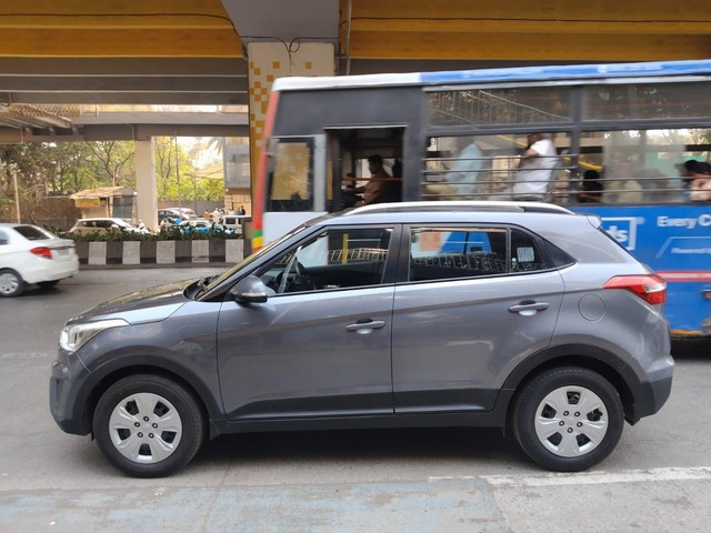 Second-hand 2017 Hyundai Creta 1.6 VTVT E Plus for sale in Mumbai-2