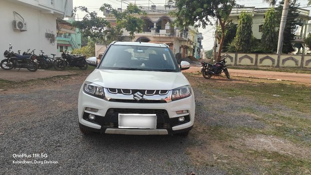 Second-hand 2017 Maruti Suzuki Vitara Brezza ZDi Plus for sale in Raipur-3