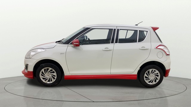 Second-hand 2016 Maruti Swift VXI for sale in Ahmedabad-5