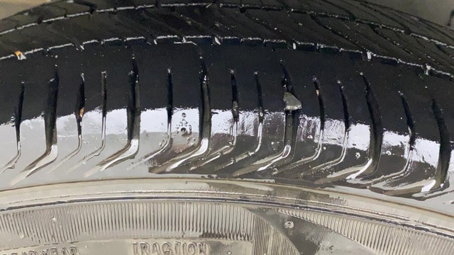 Second-hand 2016 Maruti Swift VXI for sale in Ahmedabad-29