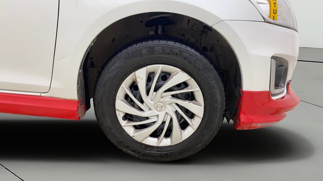 Second-hand 2016 Maruti Swift VXI for sale in Ahmedabad-23