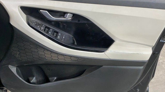 Second-hand 2021 Hyundai Creta SX Executive BSVI for sale in Kolkata-2