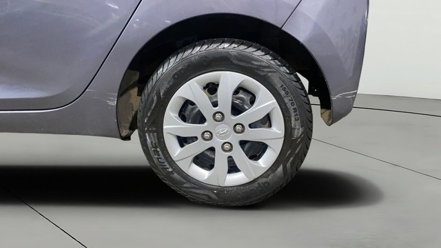 Second-hand 2018 Hyundai EON Magna Plus for sale in Kolkata-28