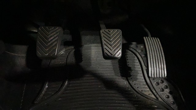 Second-hand 2018 Hyundai EON Magna Plus for sale in Kolkata-24