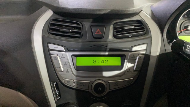 Second-hand 2018 Hyundai EON Magna Plus for sale in Kolkata-5