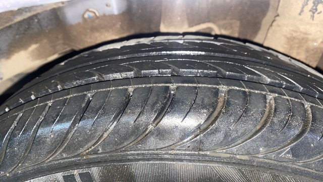 Second-hand 2018 Hyundai EON Magna Plus for sale in Kolkata-8